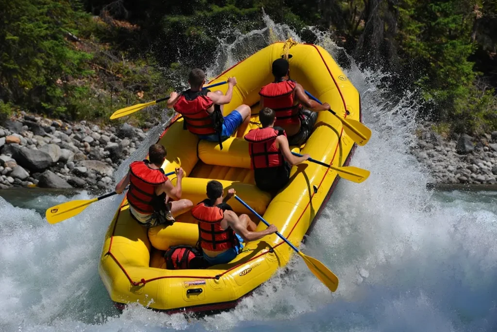 Рафтинг и каякинг — в чем суть этих видов спорта